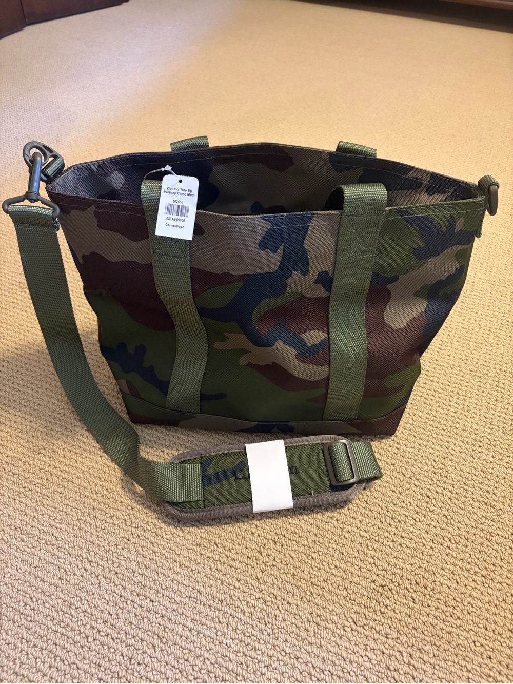 L. L. Bean NWT Camouflage Canvas Tote with removable Shoulder Strap size Medium